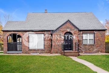 3315 CHAMBERLIN DR INDIANAPOLIS, IN 46237